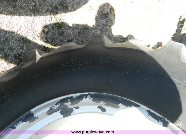 image for item D8907 1993 Case IH 1688 axial-flow combine