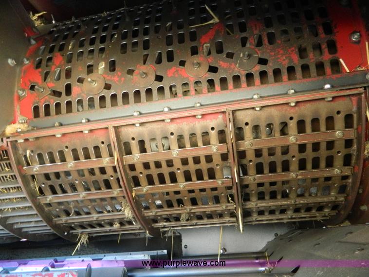 image for item D8907 1993 Case IH 1688 axial-flow combine