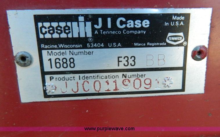 image for item D8907 1993 Case IH 1688 axial-flow combine