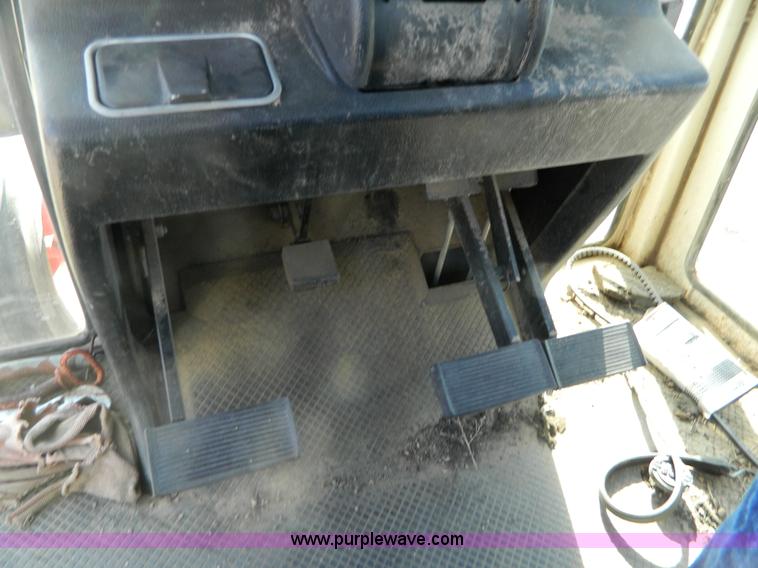 image for item D8910 1982 Case 2590 tractor