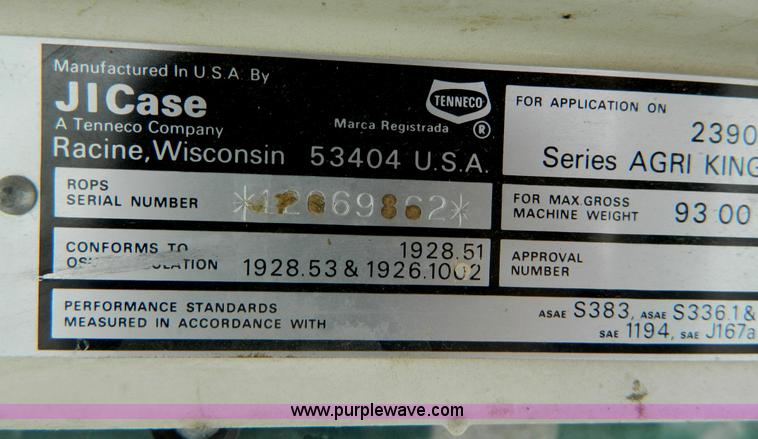 image for item D8910 1982 Case 2590 tractor