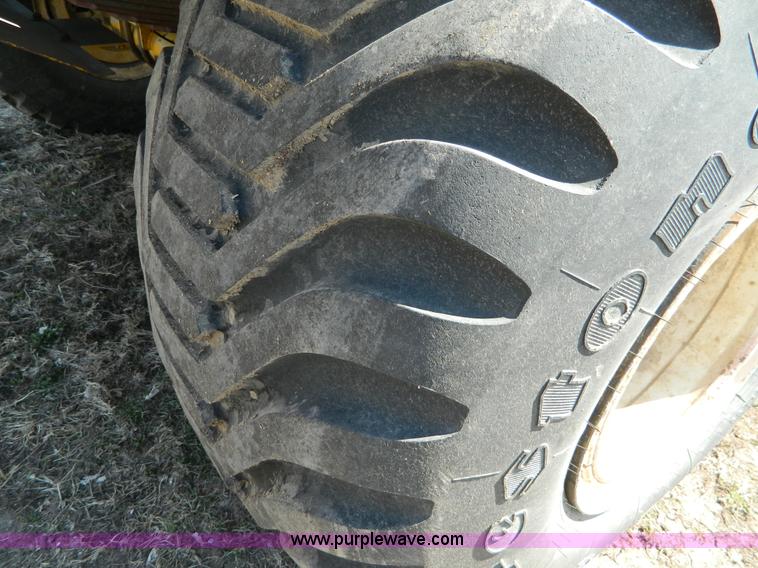 image for item D8914 1984 Terra Gator 1664 self propelled sprayer