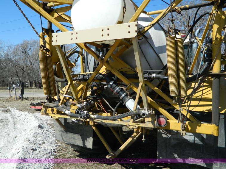 image for item D8914 1984 Terra Gator 1664 self propelled sprayer