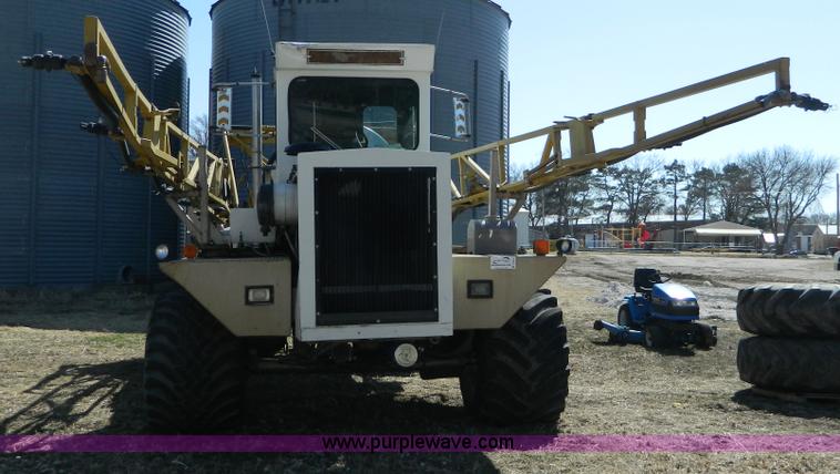 image for item D8915 1991 Mertz 4150 self propelled sprayer