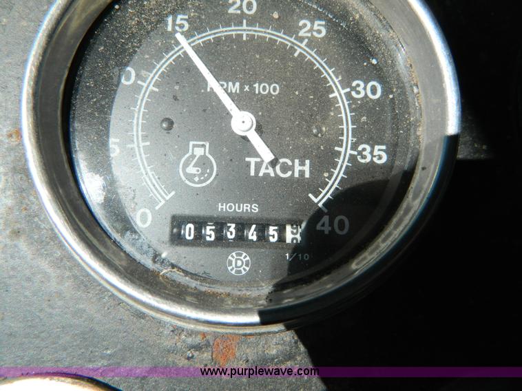 image for item D8915 1991 Mertz 4150 self propelled sprayer