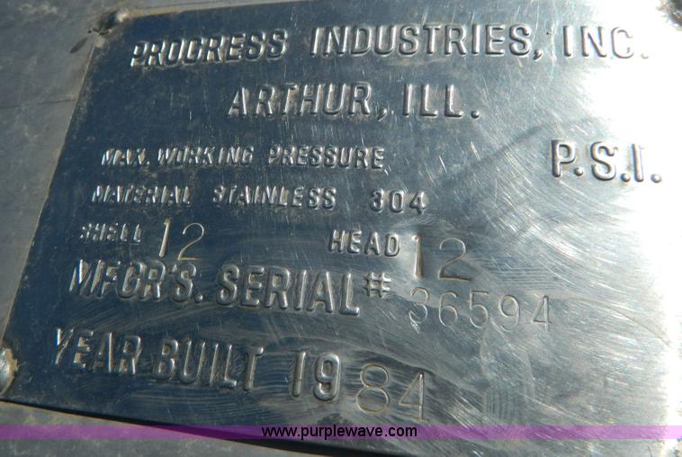 image for item D8915 1991 Mertz 4150 self propelled sprayer