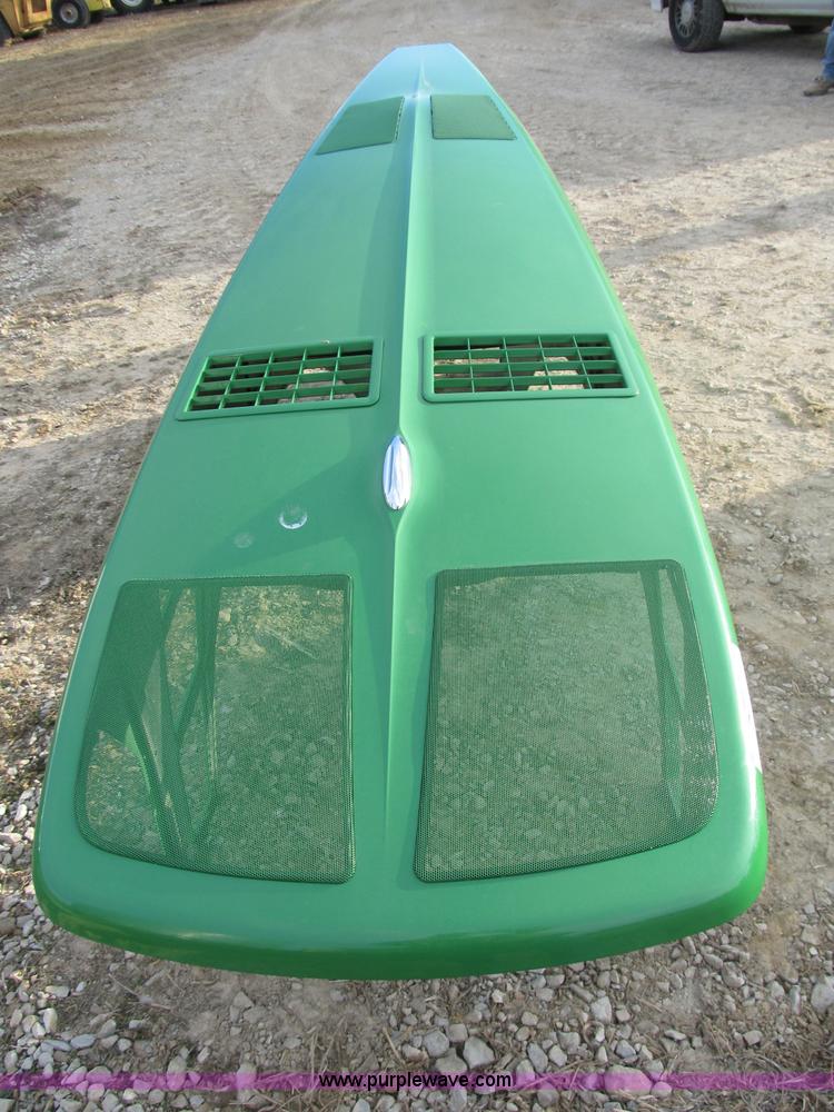 image for item D9312 John Deere 8430 tractor hood