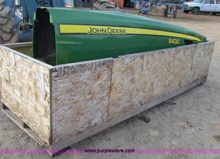 image for item D9312 John Deere 8430 tractor hood