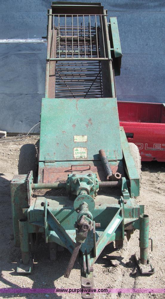 image for item G9440 Bowie Industries sprig harvestor