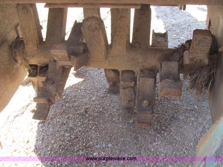 image for item G9440 Bowie Industries sprig harvestor