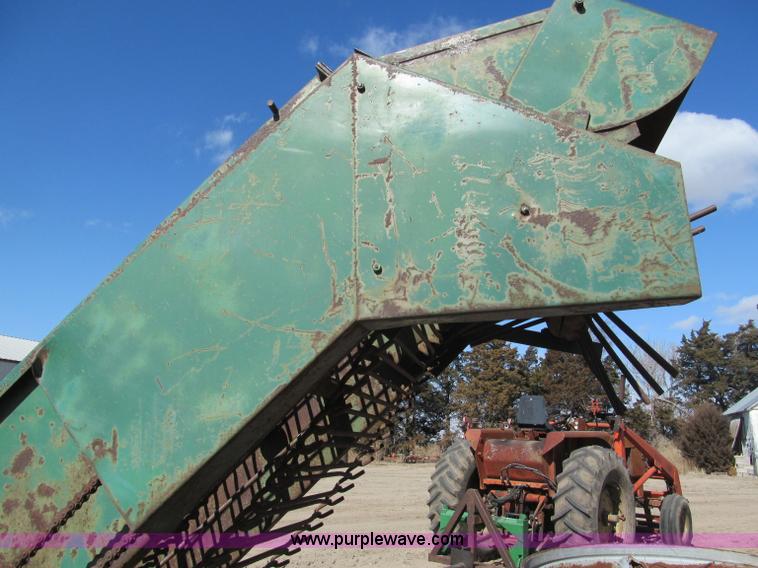 image for item G9440 Bowie Industries sprig harvestor