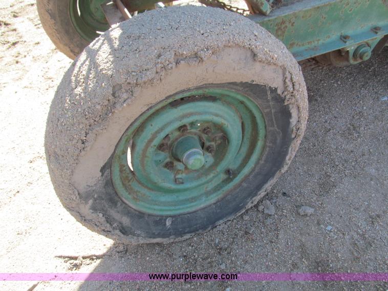 image for item G9440 Bowie Industries sprig harvestor