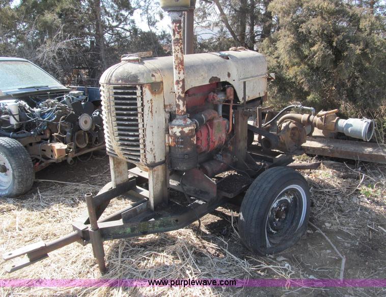 image for item G9442 Tow-behind irrigation pump