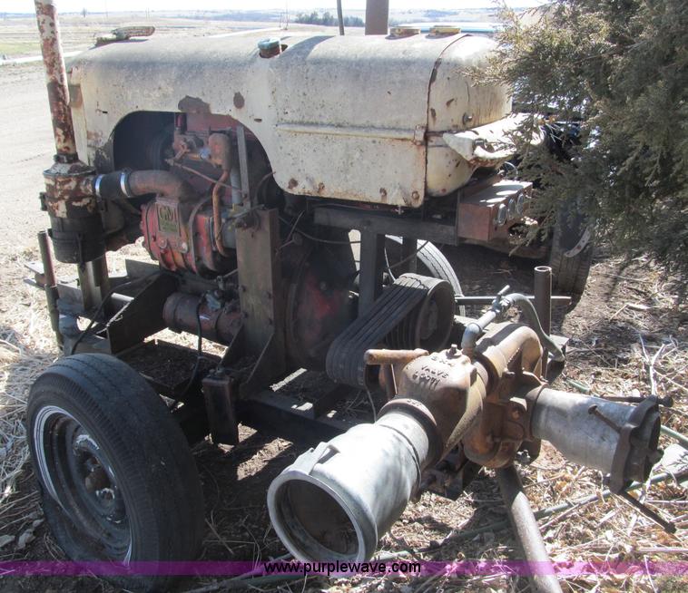 image for item G9442 Tow-behind irrigation pump