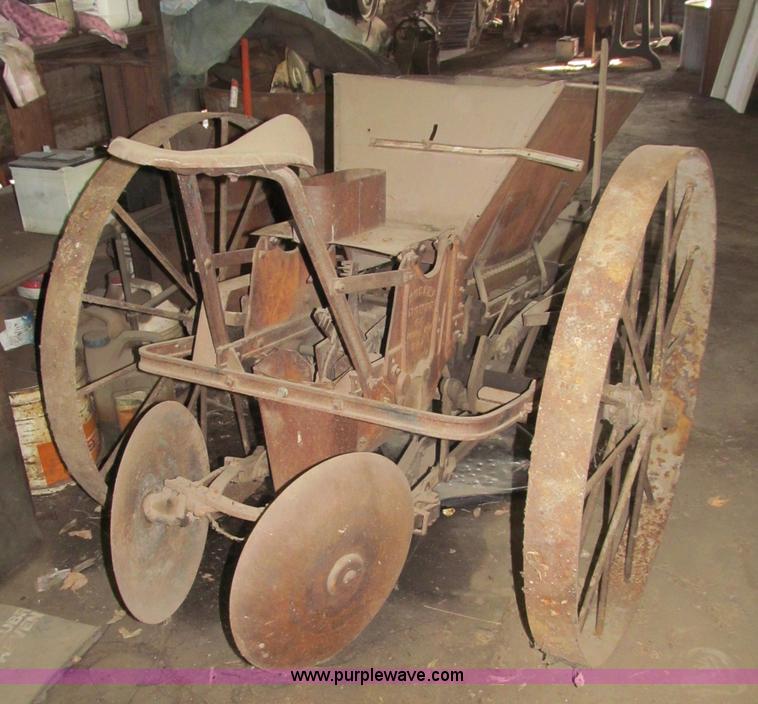 Eureka Potato Planter In Deweese Ne Item G9450 Sold Purple Wave