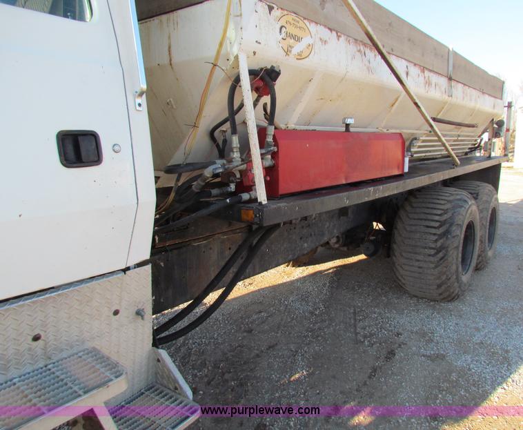 image for item I9653 1994 Ford LNT8000 spreader truck
