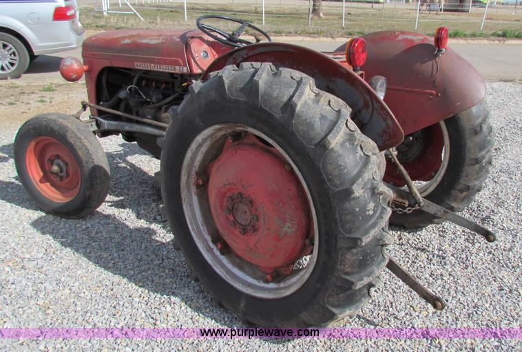 image for item I9702 Massey-Ferguson 35 tractor
