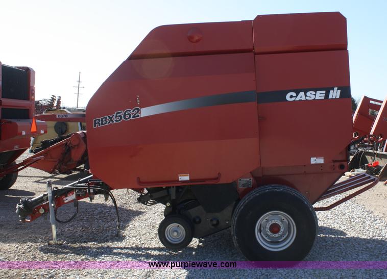 image for item A6806 2005 Case IH RBX562 round baler
