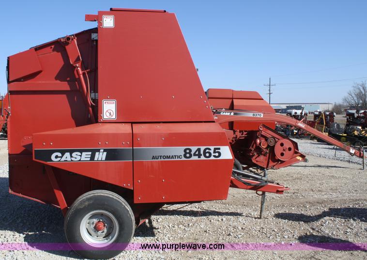 image for item A6809 1999 Case IH 8465A round baler