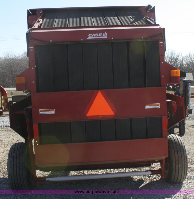 image for item A6809 1999 Case IH 8465A round baler
