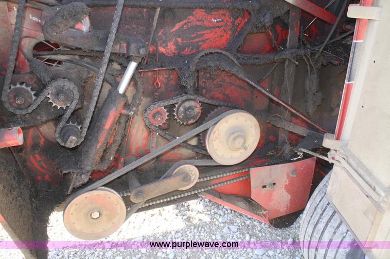 image for item A6809 1999 Case IH 8465A round baler