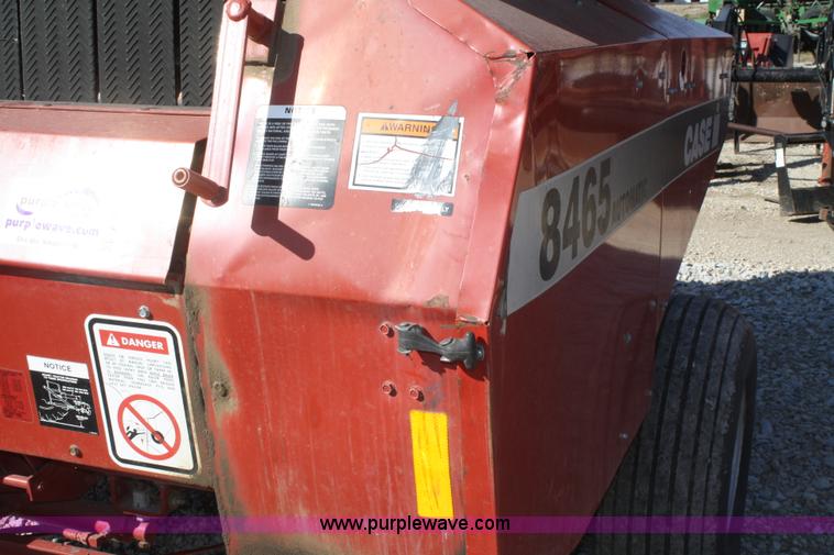 image for item A6809 1999 Case IH 8465A round baler