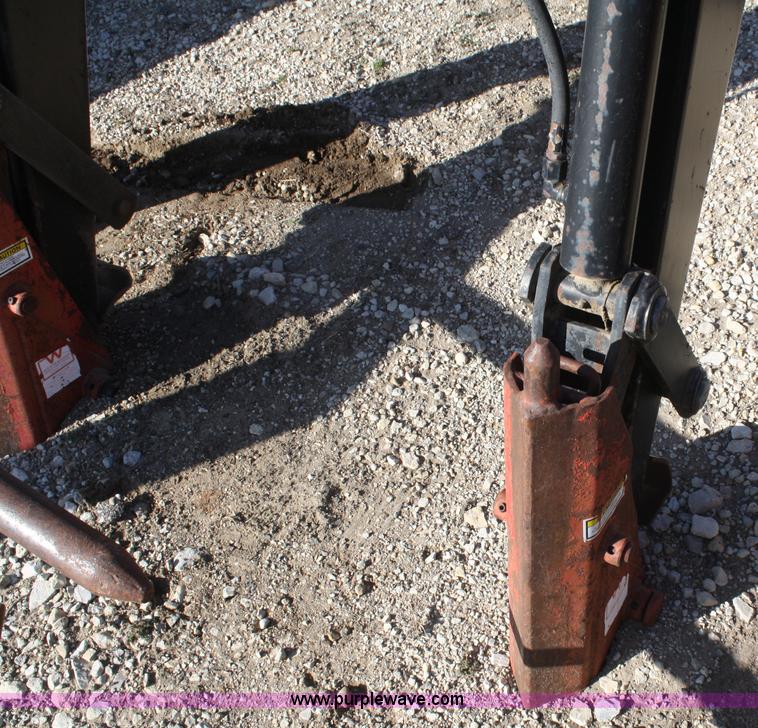 image for item A6810 Westendorf TA26 loader