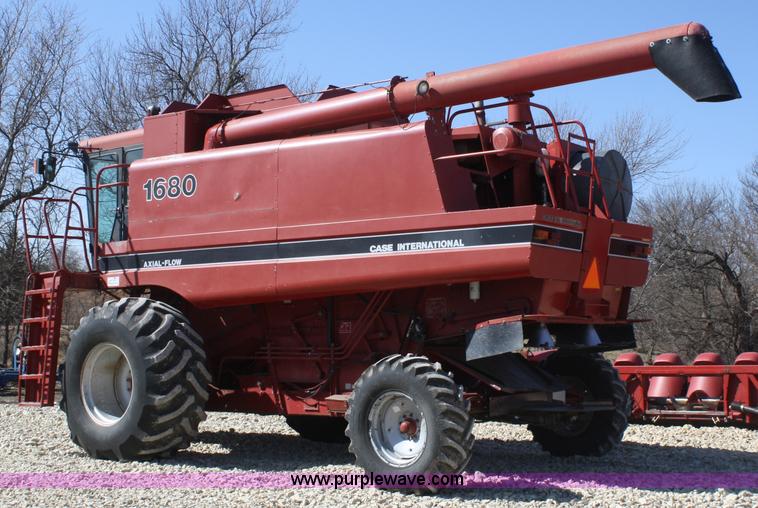 image for item A6830 1988 Case IH 1680 Axial-Flow combine