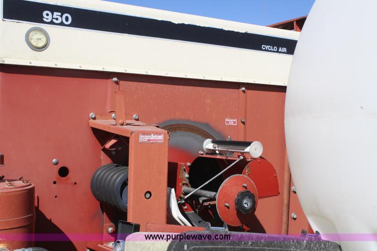 image for item A6834 Case IH Cyclo Air 950 Early Riser planter