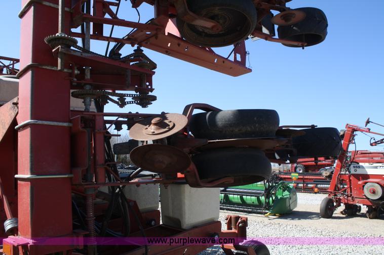 image for item A6834 Case IH Cyclo Air 950 Early Riser planter