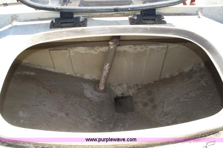 image for item A6834 Case IH Cyclo Air 950 Early Riser planter