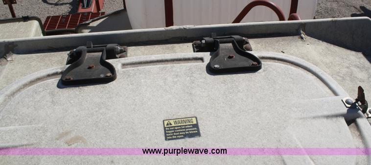 image for item A6834 Case IH Cyclo Air 950 Early Riser planter