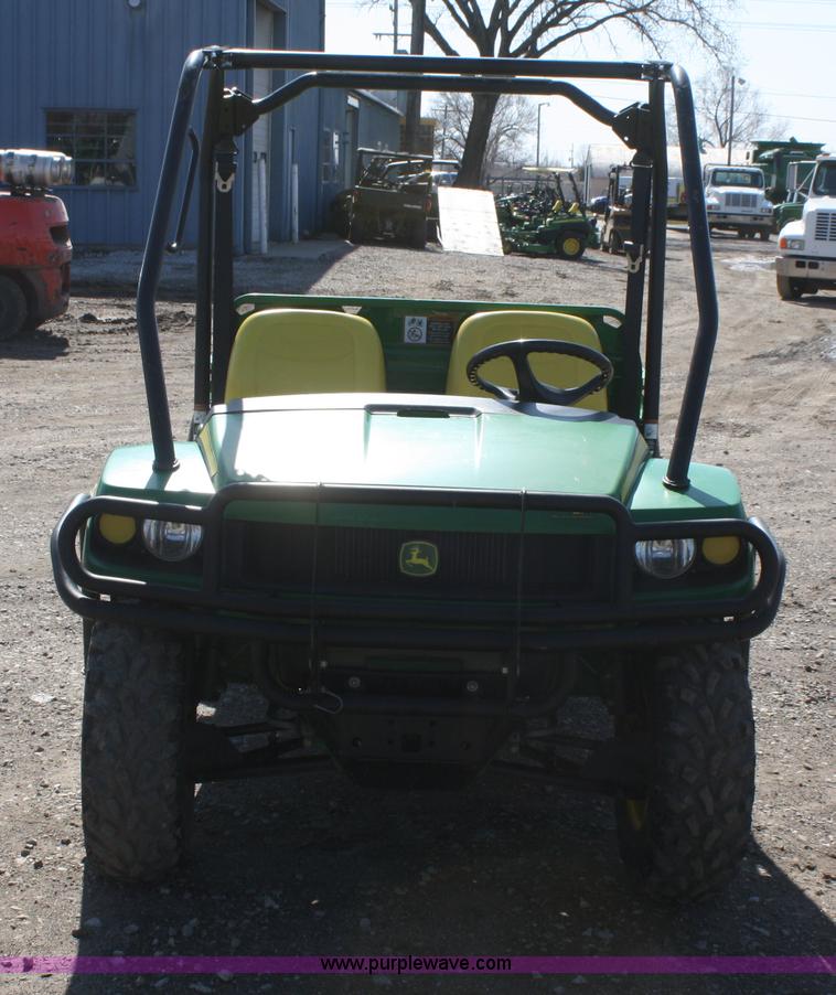 image for item A6895 2008 John Deere XUV 620i Gator