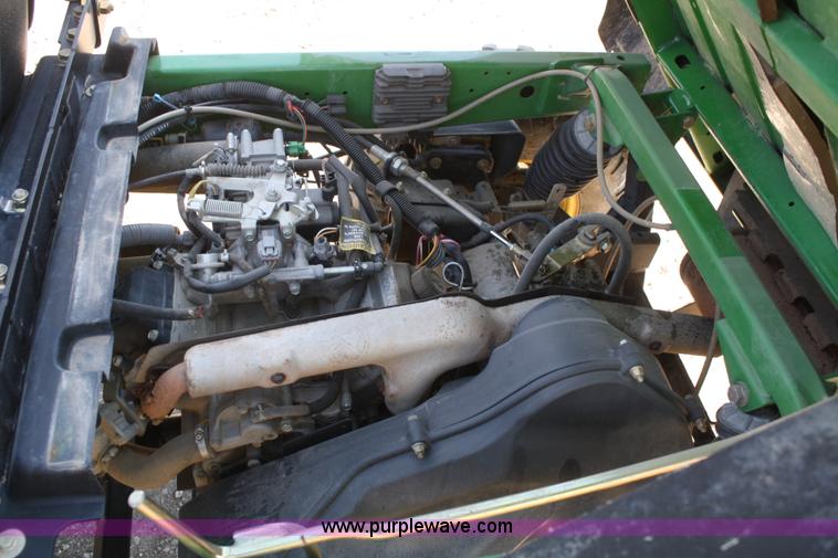 image for item A6895 2008 John Deere XUV 620i Gator