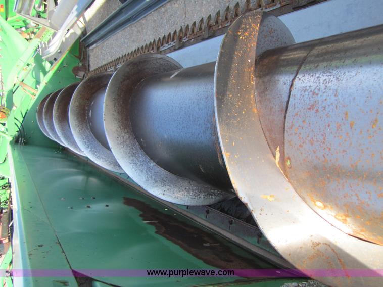 image for item B2232 John Deere 930 30' platform header