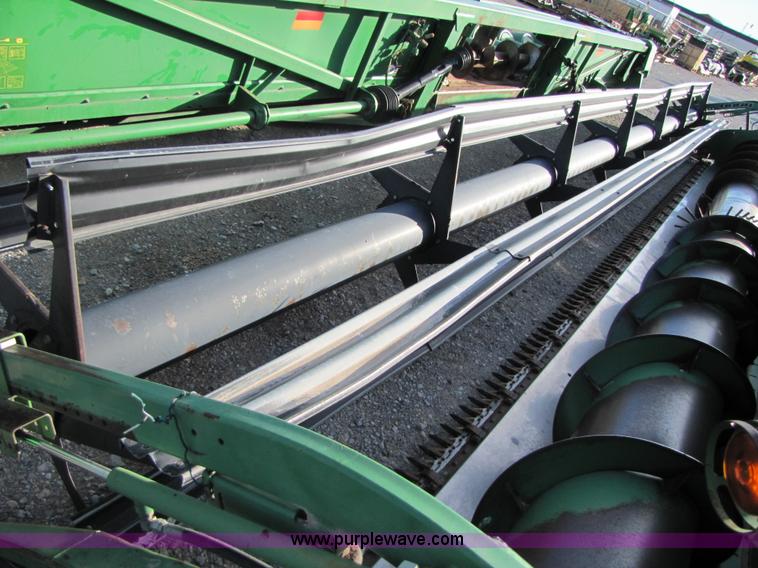 image for item B2232 John Deere 930 30' platform header