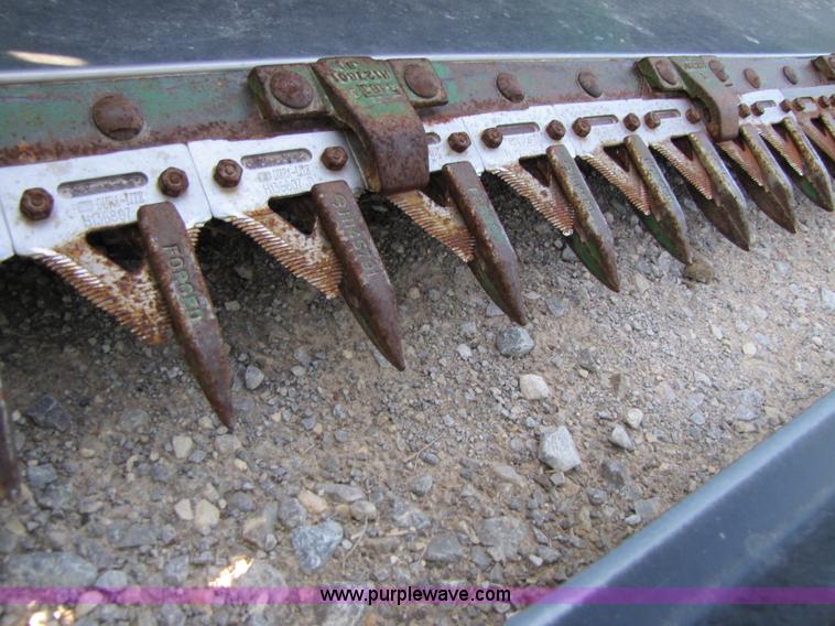 image for item B2232 John Deere 930 30' platform header