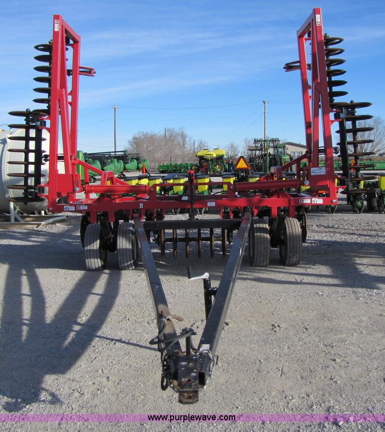 image for item B2233 2009 Sterling 30' flex gang soil packer