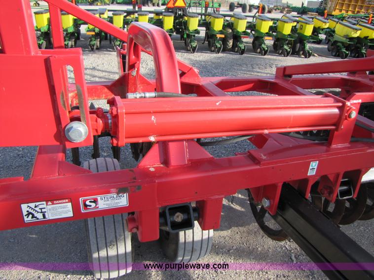 image for item B2233 2009 Sterling 30' flex gang soil packer