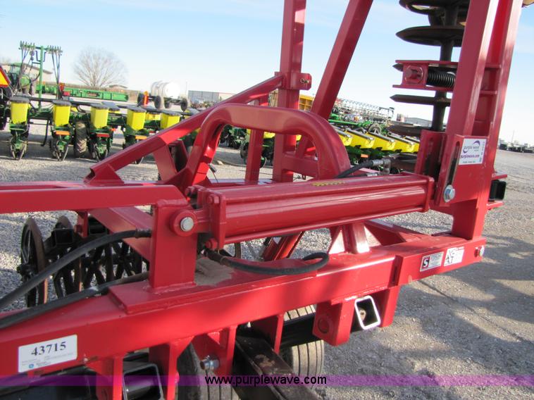 image for item B2233 2009 Sterling 30' flex gang soil packer