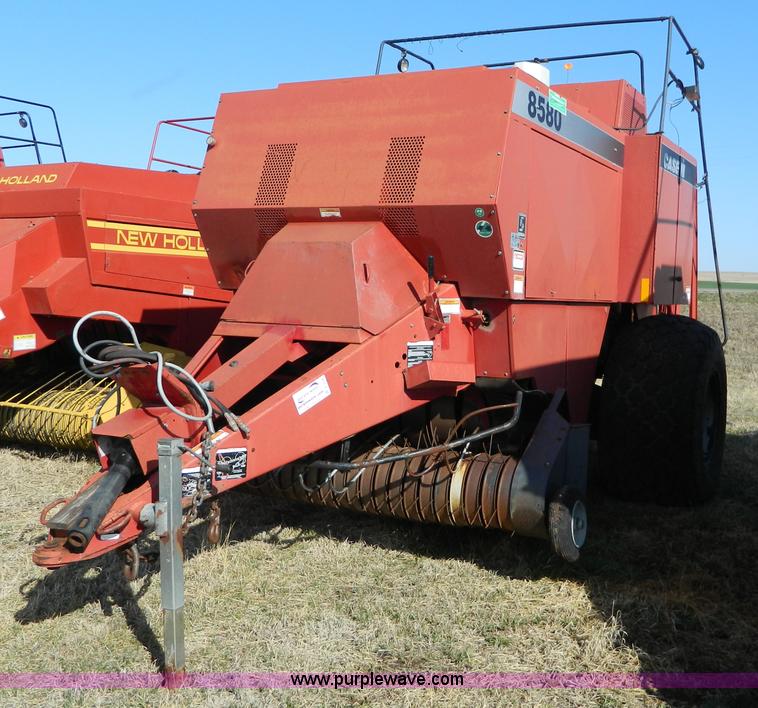 image for item B3536 Case IH 8580 square baler