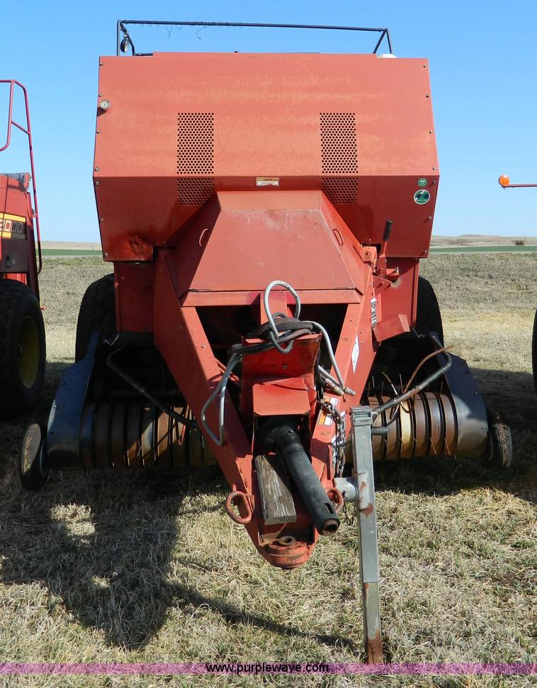 image for item B3536 Case IH 8580 square baler