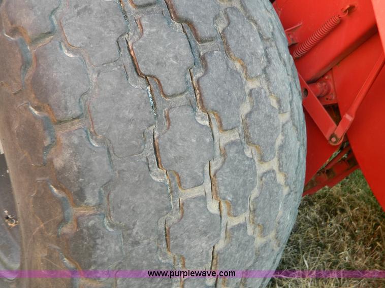 image for item B3536 Case IH 8580 square baler