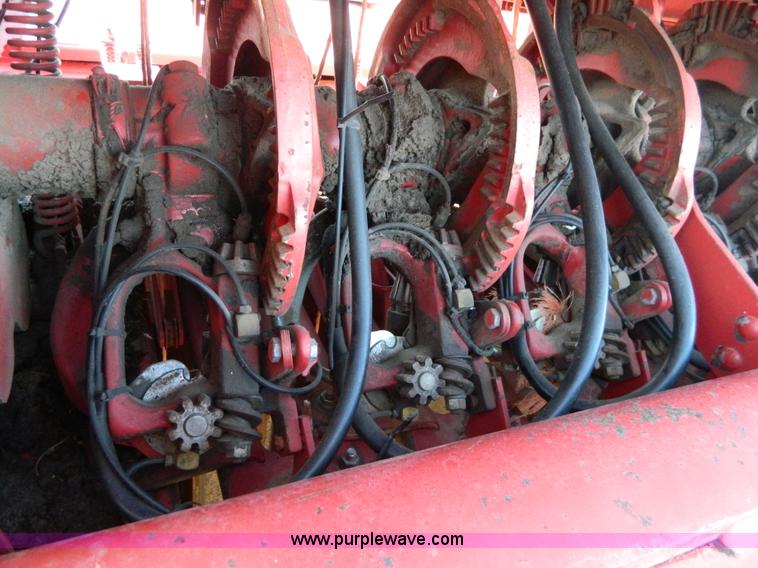 image for item B3536 Case IH 8580 square baler