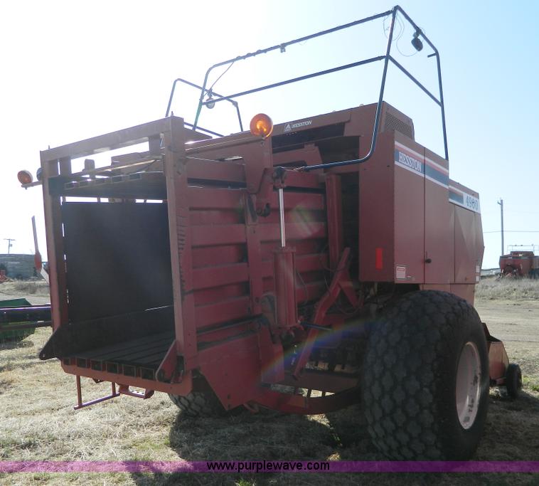 image for item B3537 1990 Hesston 4900 square baler