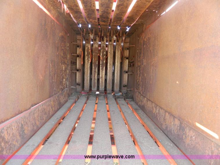 image for item B3537 1990 Hesston 4900 square baler