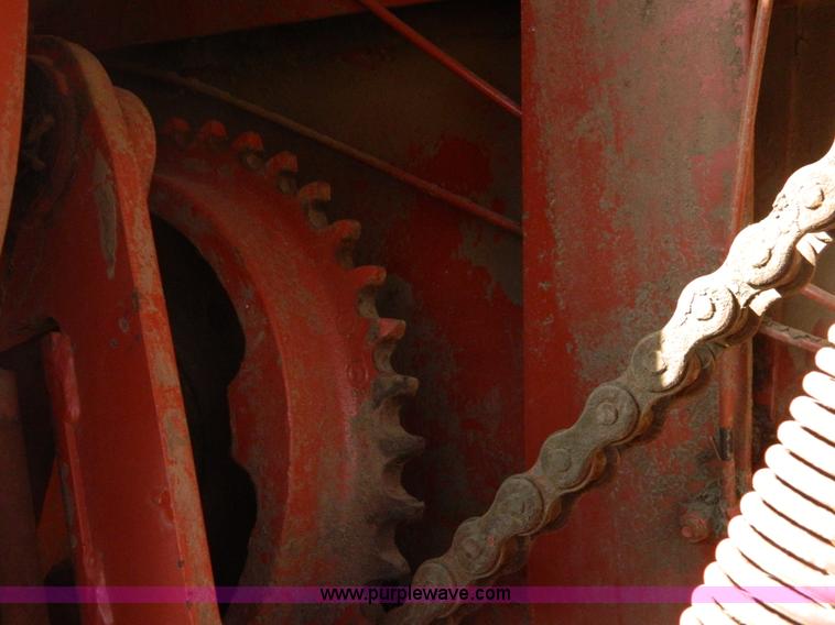 image for item B3537 1990 Hesston 4900 square baler