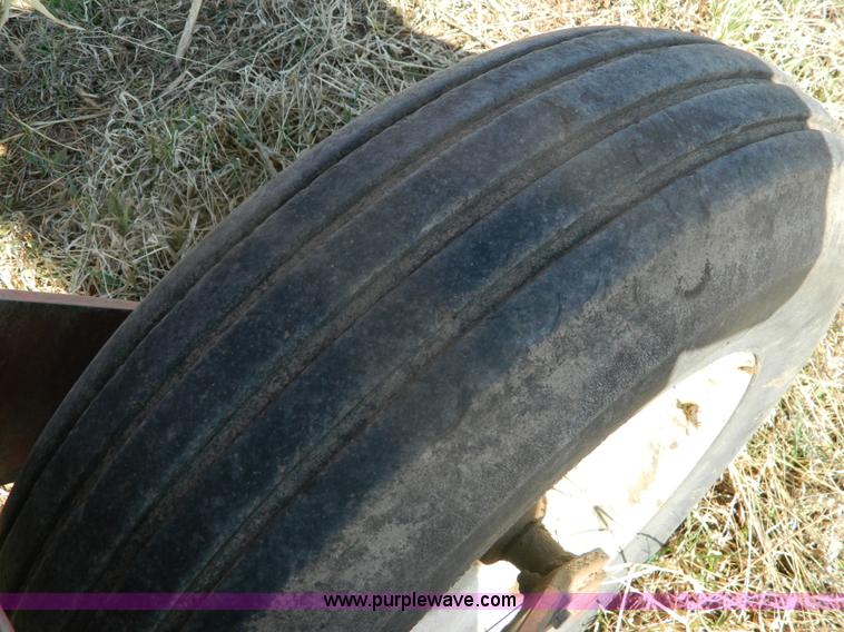 image for item B3540 Hesston 6550 swather