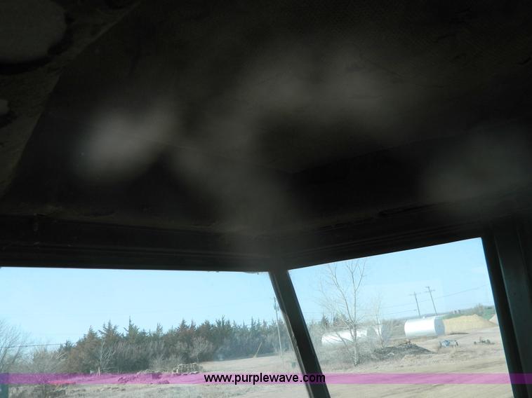 image for item B3540 Hesston 6550 swather