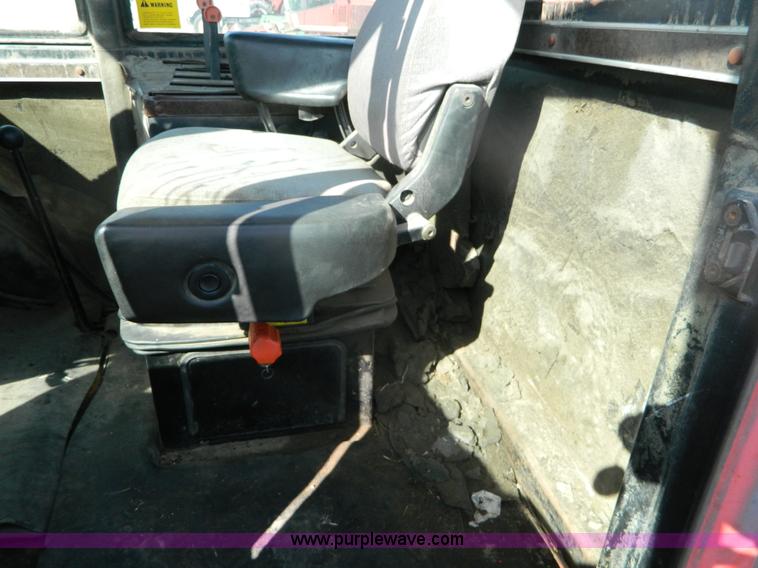 image for item B3545 1979 Versatile 500 tractor